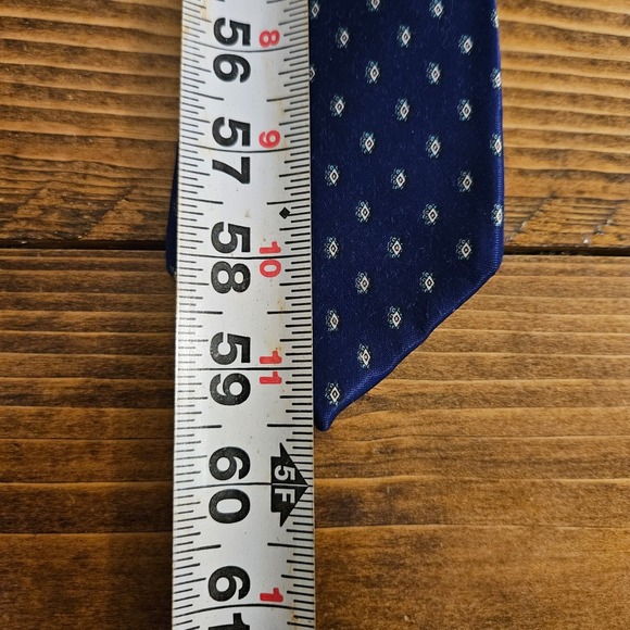 Vintage Wembley Navy Blue Silk Tie Small Diamond Pattern 3" Width 59" Classic - Picture 5 of 5